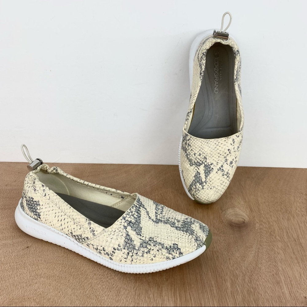 🛍 Cole Haan Slip On Sneaker, Casual, Athletic Shoe in Python, Size 6, EUC